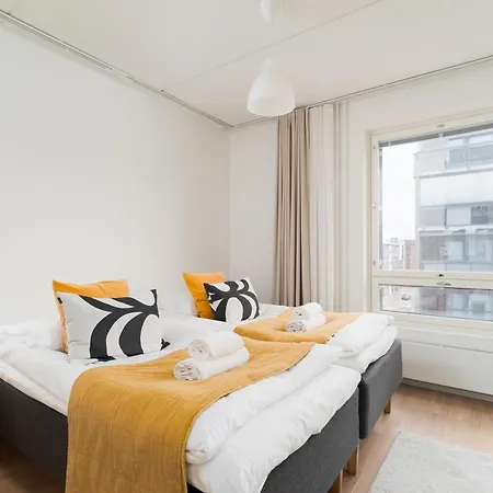 Rahulihomes, Sauna, 2toilets, Location On Jyvaeskylae, 65 Tv, Balcony, Free Parking, 6min To City, Paviljonki 1min アパート Jyväskylä