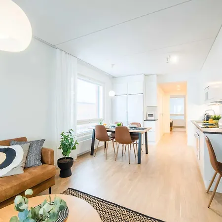 Rahulihomes, Sauna, 2toilets, Location On Jyvaeskylae, 65 Tv, Balcony, Free Parking, 6min To City, Paviljonki 1min Appartement Jyväskylä