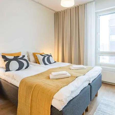 Rahulihomes, Sauna, 2toilets, Location On Jyvaeskylae, 65 Tv, Balcony, Free Parking, 6min To City, Paviljonki 1min Appartamento