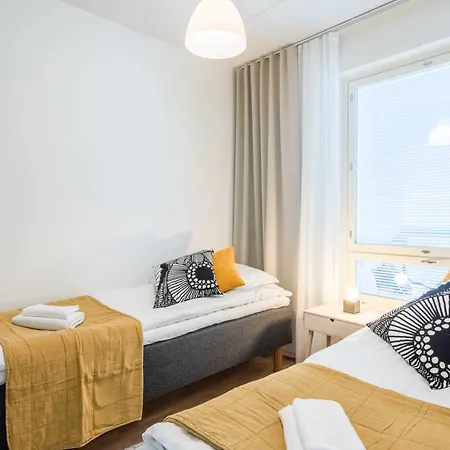 Rahulihomes, Sauna, 2toilets, Location On Jyvaeskylae, 65 Tv, Balcony, Free Parking, 6min To City, Paviljonki 1min * Jyväskylä