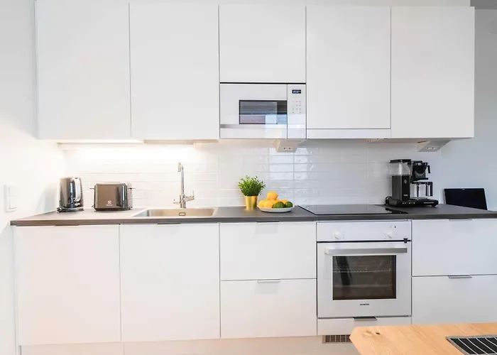 Apartamento Rahulihomes, Sauna, 2toilets, Location On Jyvaeskylae, 65 Tv, Balcony, Free Parking, 6min To City, Paviljonki 1min Jyväskylä