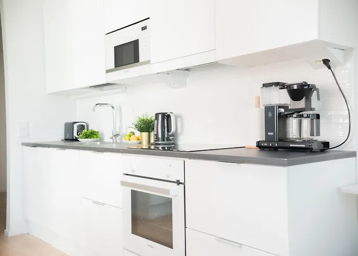 Rahulihomes, Sauna, 2toilets, Location On Jyvaeskylae, 65 Tv, Balcony, Free Parking, 6min To City, Paviljonki 1min * Jyväskylä