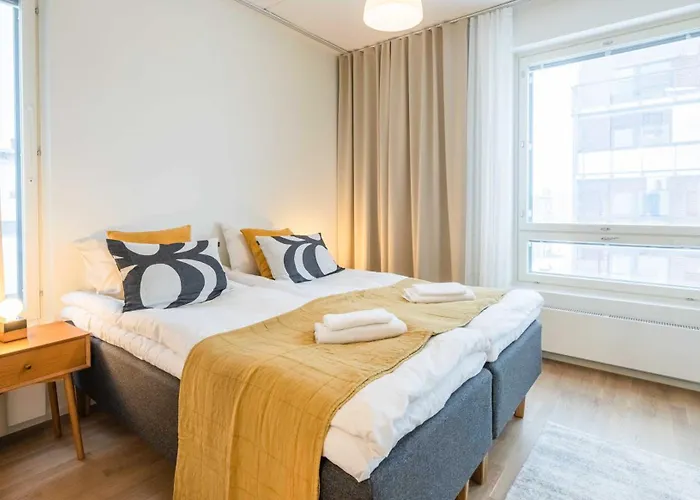 Rahulihomes, Sauna, 2toilets, Location On Jyvaeskylae, 65 Tv, Balcony, Free Parking, 6min To City, Paviljonki 1min Apartamento