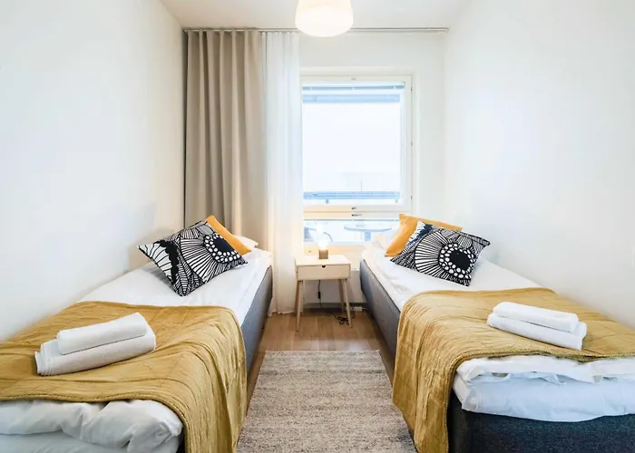 Apartamento Rahulihomes, Sauna, 2toilets, Location On Jyvaeskylae, 65 Tv, Balcony, Free Parking, 6min To City, Paviljonki 1min *