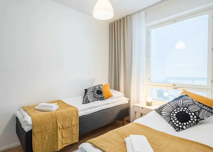 Rahulihomes, Sauna, 2toilets, Location On Jyvaeskylae, 65 Tv, Balcony, Free Parking, 6min To City, Paviljonki 1min * Jyväskylä